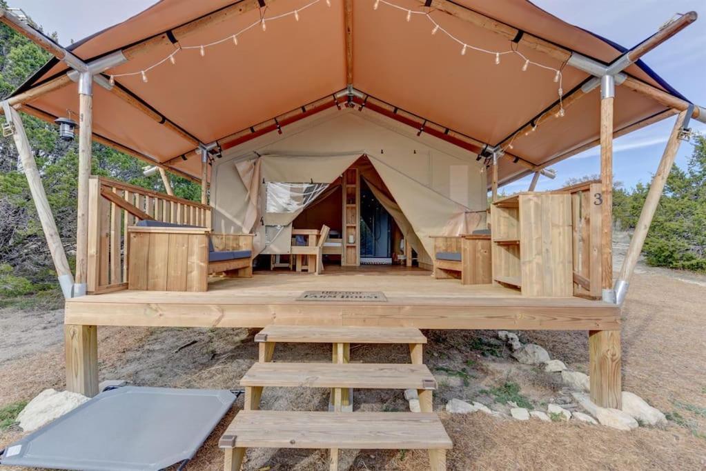 12 Fires Luxury Glamping With Heating #3 Hotell Johnson City Exteriör bild